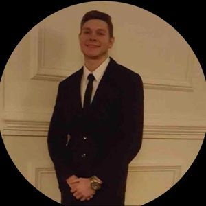 Meet your Posher, Zachary